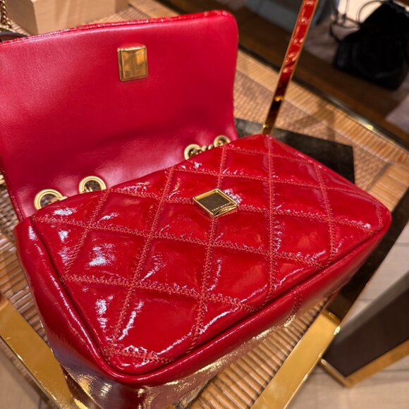 Best Price‼️Tory Burch Willa Small Shoulder Bag 152051 Berry $645 - Picture 6 of 9